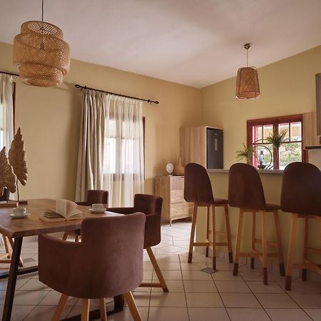 Psarou  Sea Elegance Villa - On The Beach, By Zantewize מראה חיצוני תמונה